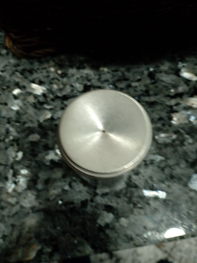 Pignómetro de metal