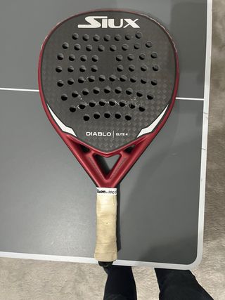 Pala Siux Diablo Elite 4 (dañada en el centro)