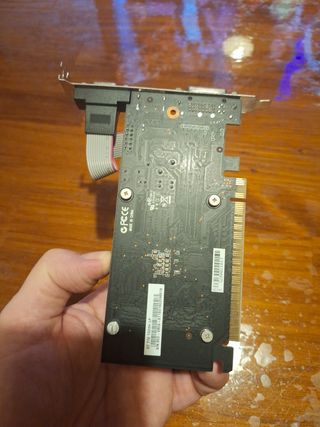 Tarjeta Gráfica MSI GT 710 1GB