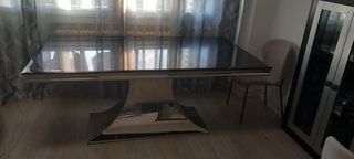 Mesa de comedor cristal y metal