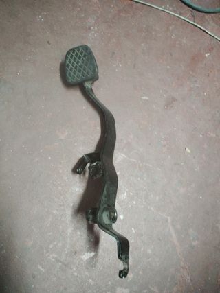 Pedal embrague Honda IV generación