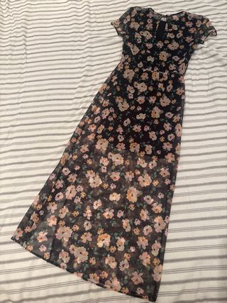 Vestido largo floral Bershka