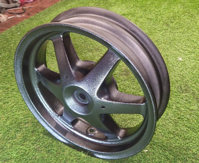 Llantas Yamaha Aerox y Jog