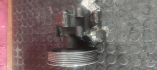 Bomba dirección 038145255B Volkswagen Golf IV (1J