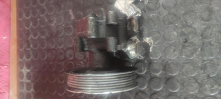 Bomba dirección 038145255B Volkswagen Golf IV (1J