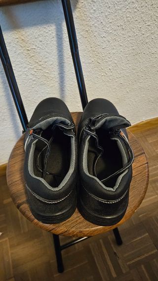 Zapatos de Trabajo Talla 41