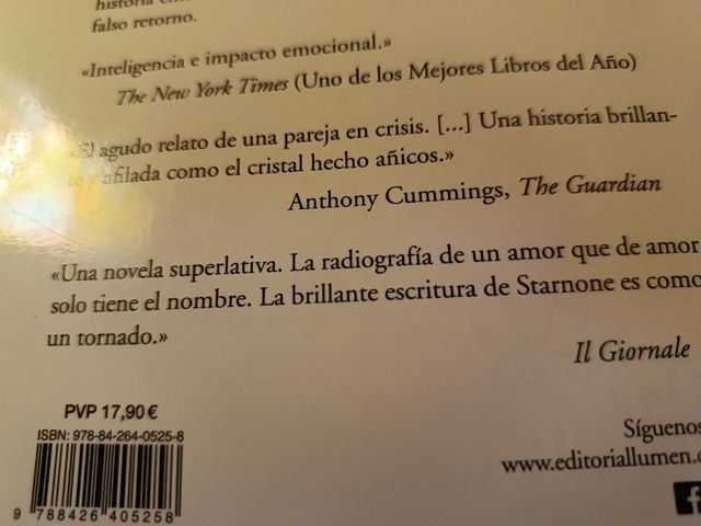 Ataduras / Ties (Spanish Edition)