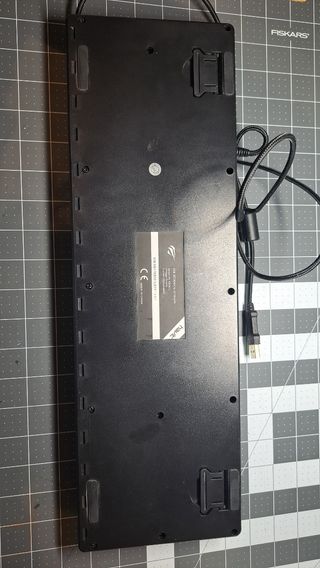 Teclado Estilo Mecánico Negro y Gris