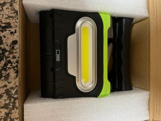 Foco LED EMOS Recargable 2000 lm