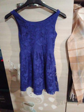 Vestito corto in pizzo viola taglia S