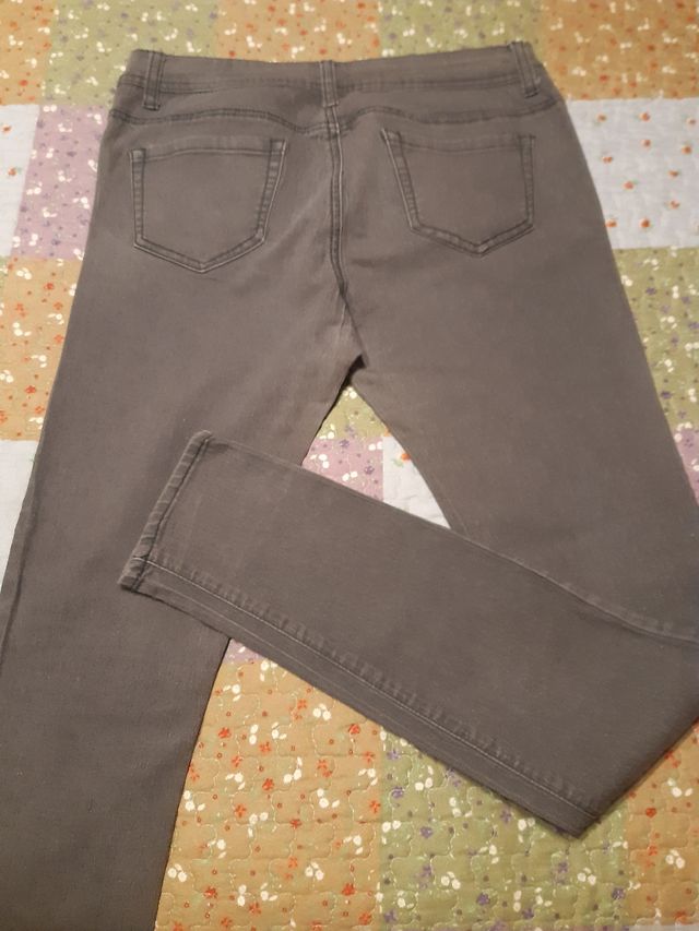 Pantalones T40 Varias Marcas - 7€ C/U