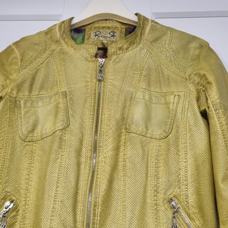 Cazadora polipiel pistacho Rever