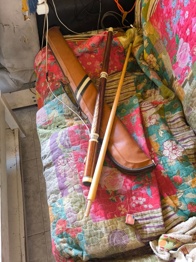 Taco de billar tallado a mano incrustaciones marfi