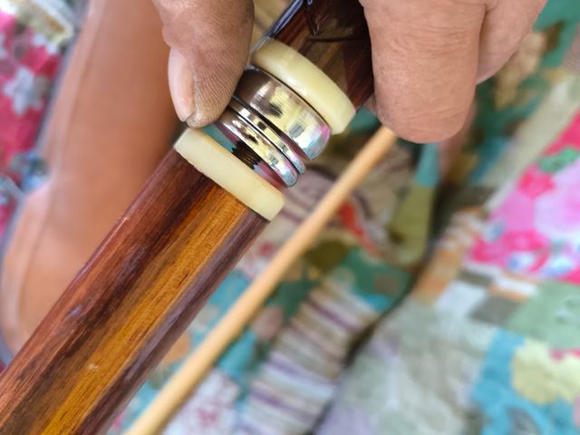 Taco de billar tallado a mano incrustaciones marfi