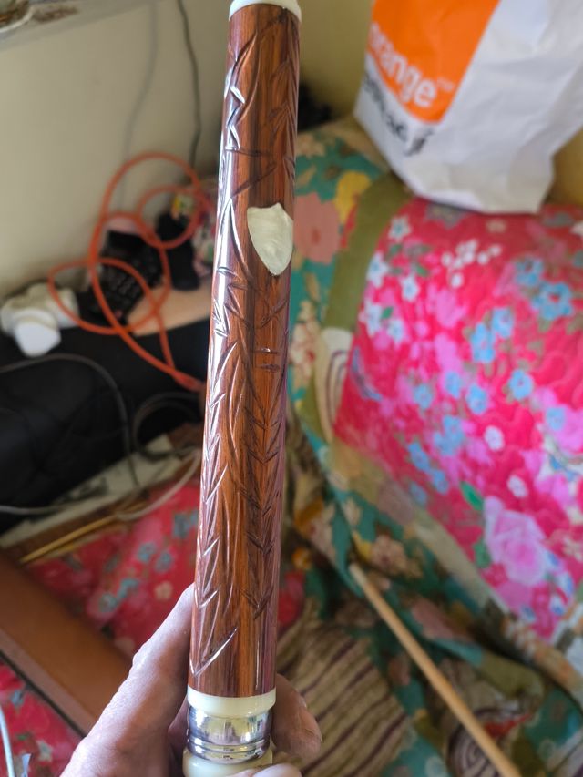 Taco de billar tallado a mano incrustaciones marfi