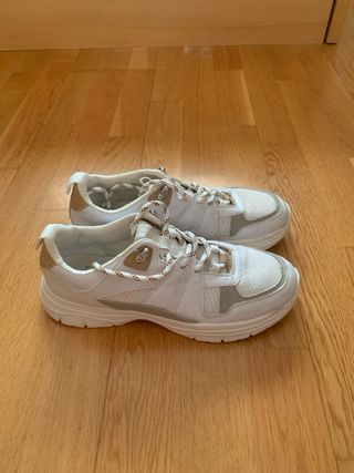 Zapatillas Zara Blancas 