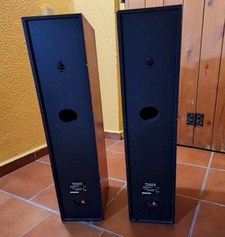 Pioneer altavoces de 3 vías con sistema bas reflex
