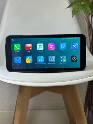 Radio pantalla Universal