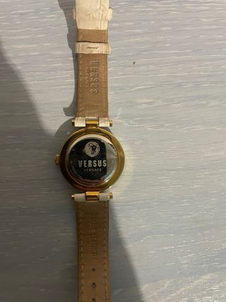 Reloj Versace Dorado