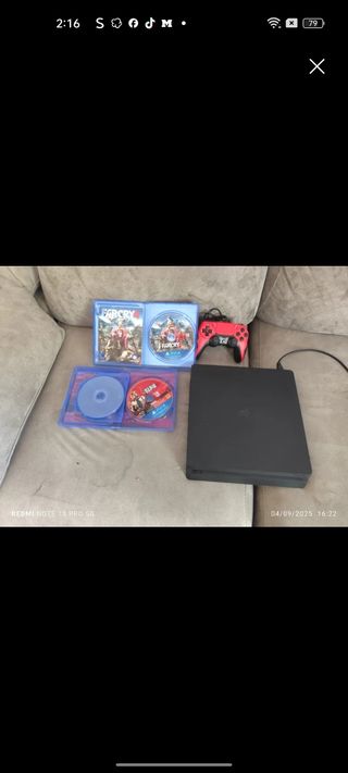 Consola PS4 1TB Negra + 2 Juegos