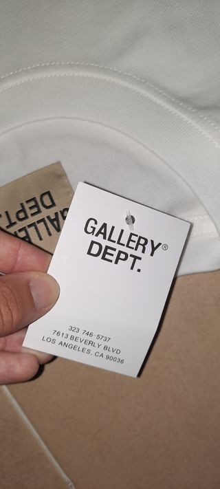 Camiseta Gallery Dept Blanca