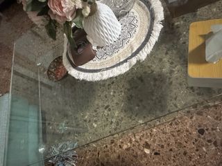 Mesa de comedor de cristal 