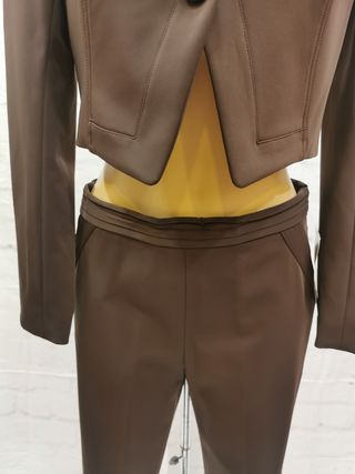 LIQUIDACION! Traje de chaqueta y pantalón T40
