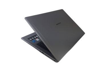 pc portatil medion s15449