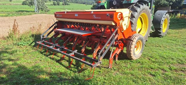 Sembradora Solà 395-SD/S