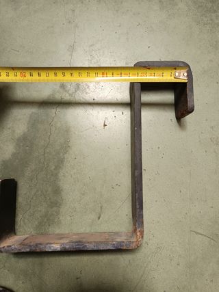 Soportes de metal para macetas