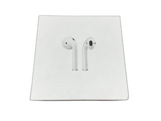 in-ear apple airpods 2 gen