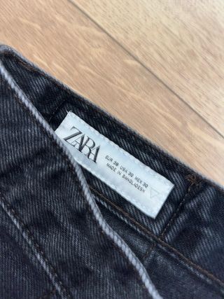 Pantalones ZARA Baggy Negros
