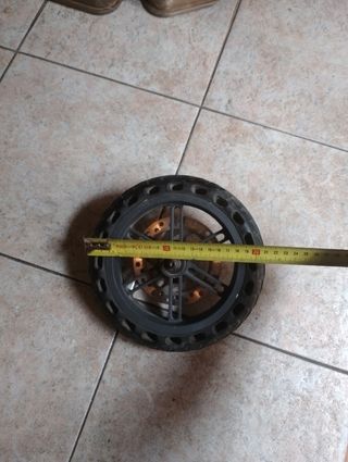 Rueda Patin Xiaomi M365
(FRENO DISCO)