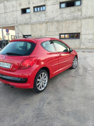 Peugeot 207 2007 leer bien