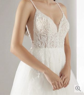Vestido de Novia Corte A Espalda Pico