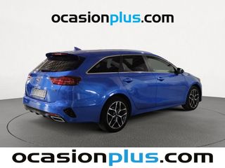 Kia Ceed 1.4 T-GDi GT Line DCT 103 kW (140 CV)