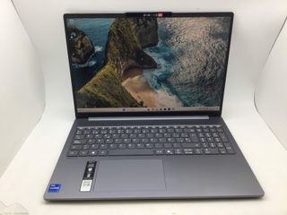 pc portatil lenovo 83hs
