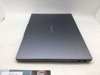 pc portatil lenovo 83hs