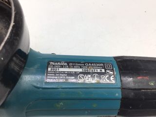 radial makita ga4530r