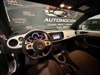 VOLKSWAGEN Beetle 1.6 TDI 105cv Beetlemanía