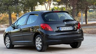 Peugeot 207  1.4. HDI 