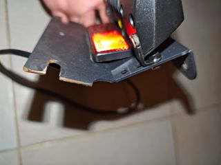 Luz trasera LED con porta matrícula