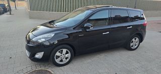 Renault Grand Scenic 2011
