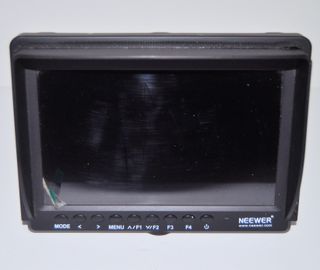 Monitor Neewer 7 Full HD