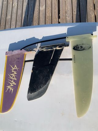 Diverse pinne da windsurf