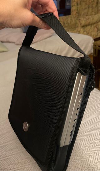 Reproductor DVD Portátil AIRIS Coche