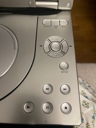 Reproductor DVD Portátil AIRIS Coche