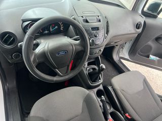 Ford Transit Courier 2015