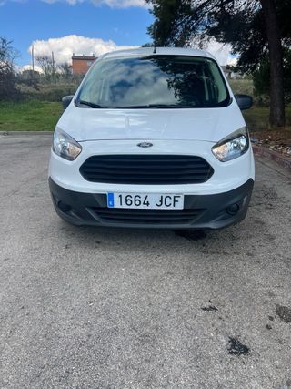 Ford Transit Courier 2015