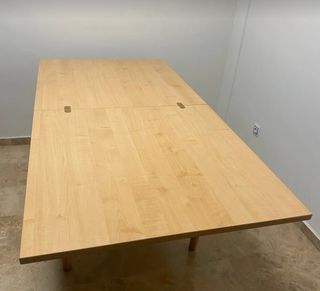 Mesa de madera extensible 